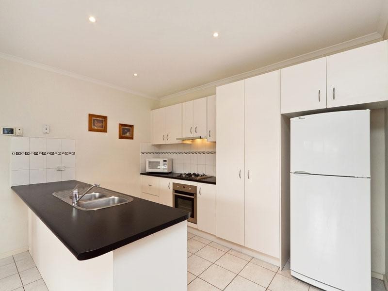 2B Blackwood Avenue, Mentone VIC 3194