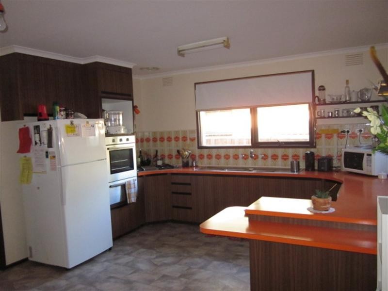 80 Howard Road, Dingley Village VIC 3172