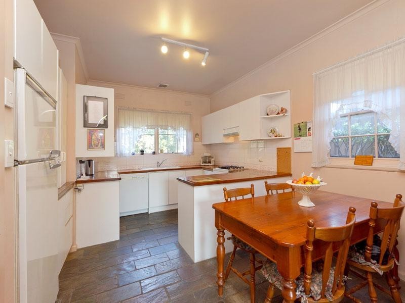 6 Gawler Court, Cheltenham VIC 3192