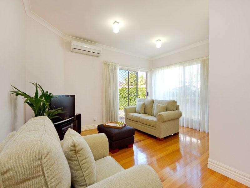 2B Alden Court, Cheltenham VIC 3192