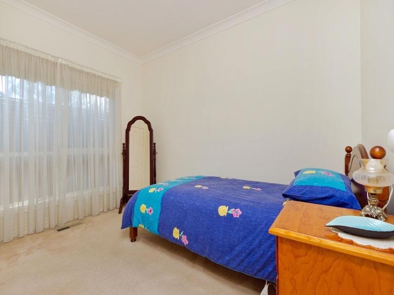 2B Alden Court, Cheltenham VIC 3192