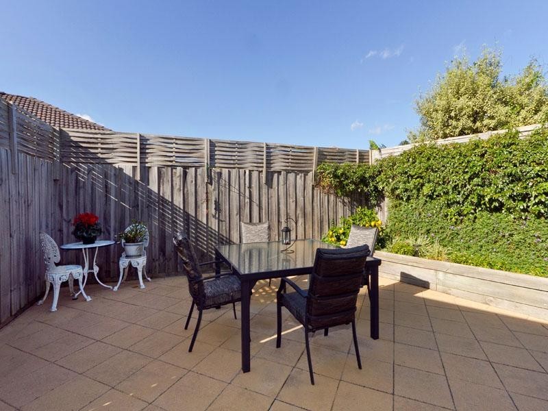 2B Alden Court, Cheltenham VIC 3192