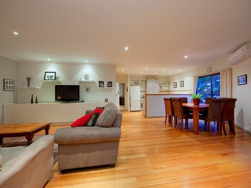 1 Ward Street, Cheltenham VIC 3192