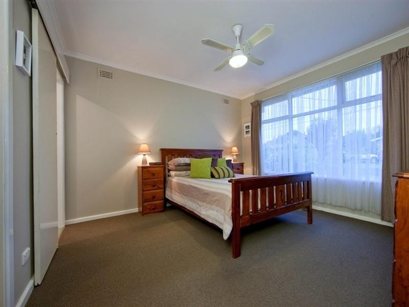 1 Ward Street, Cheltenham VIC 3192