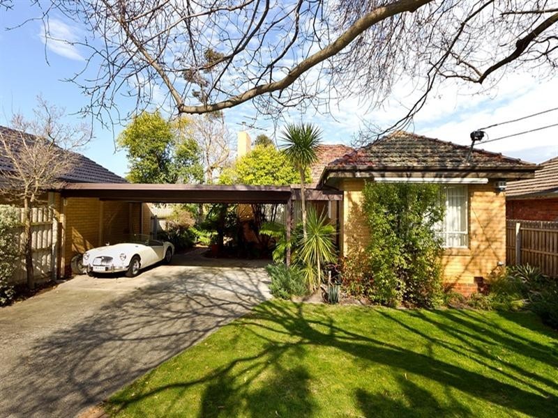 136 Weatherall Road, Cheltenham VIC 3192