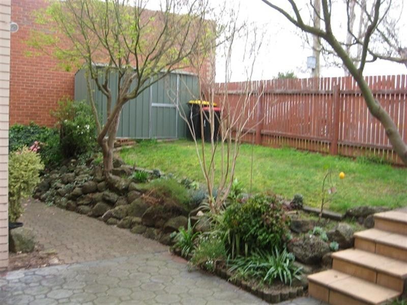 4/79 Cavanagh Street, Cheltenham VIC 3192