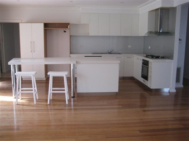 11 Jennifer Street, Cheltenham VIC 3192