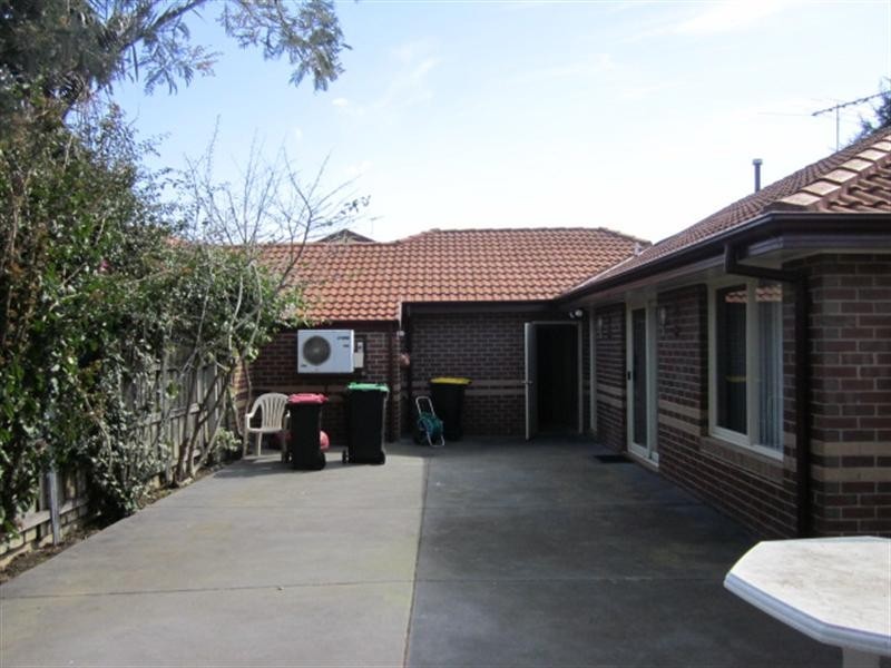 48 Tintern Mews, Cheltenham VIC 3192