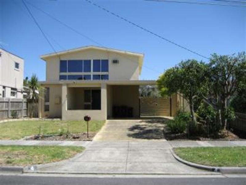 4 Shearman Crescent, Mentone VIC 3194