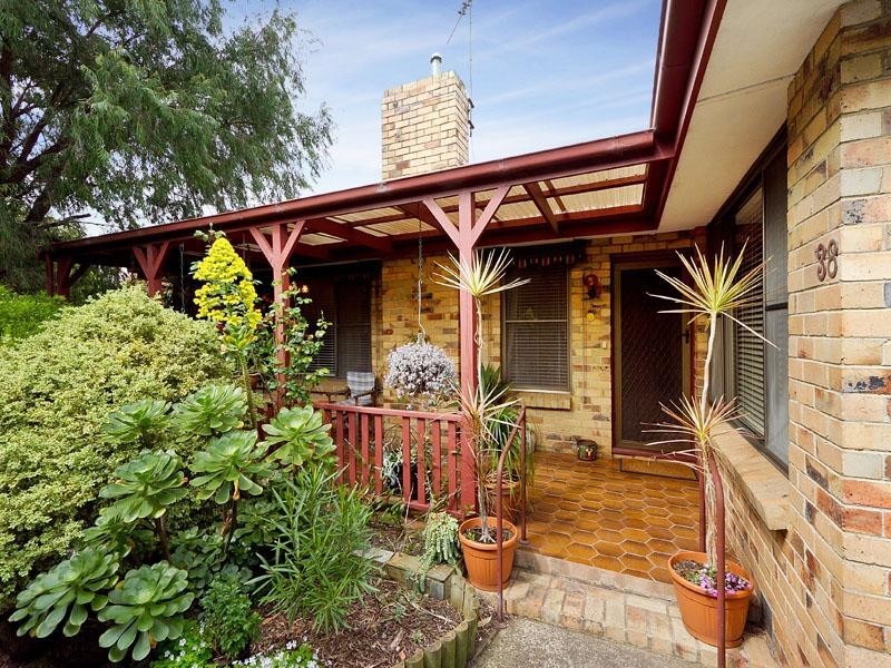 38 Weymar Street, Cheltenham VIC 3192