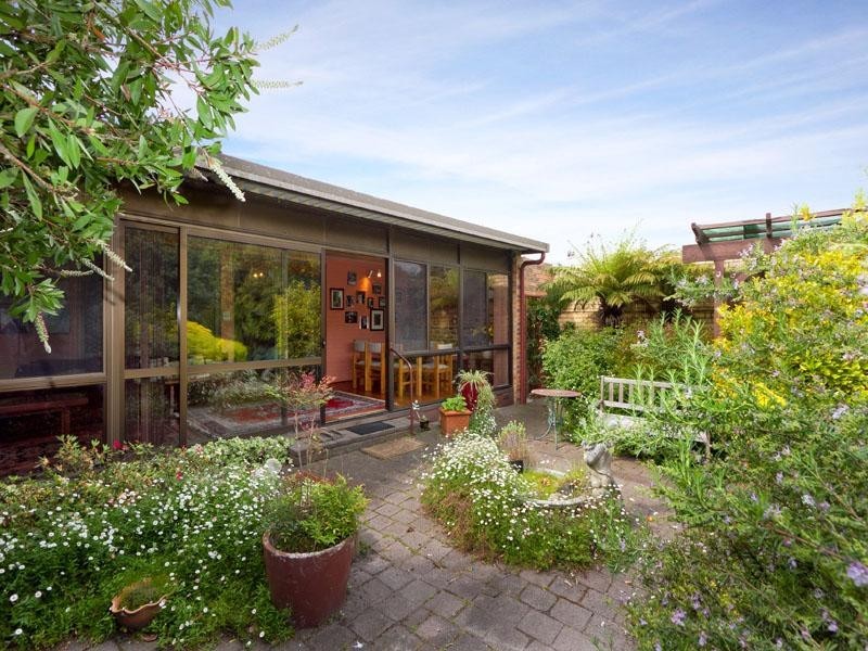 38 Weymar Street, Cheltenham VIC 3192