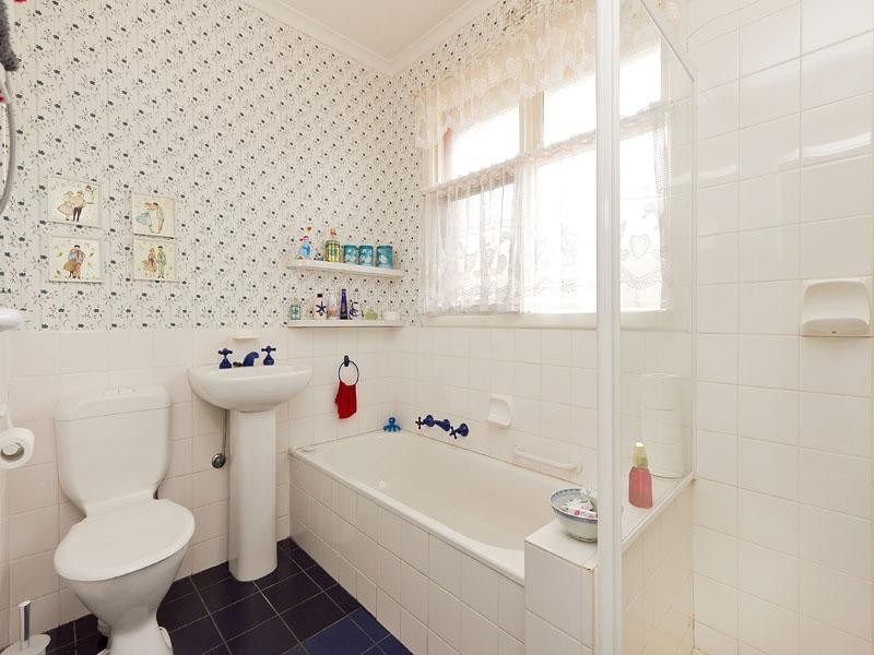 38 Weymar Street, Cheltenham VIC 3192