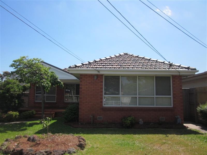 24 Sharrock Drive, Dingley Village VIC 3172