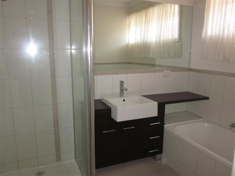 24 Sharrock Drive, Dingley Village VIC 3172