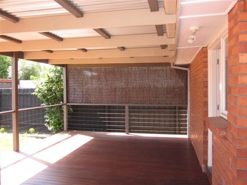 24 Sharrock Drive, Dingley Village VIC 3172