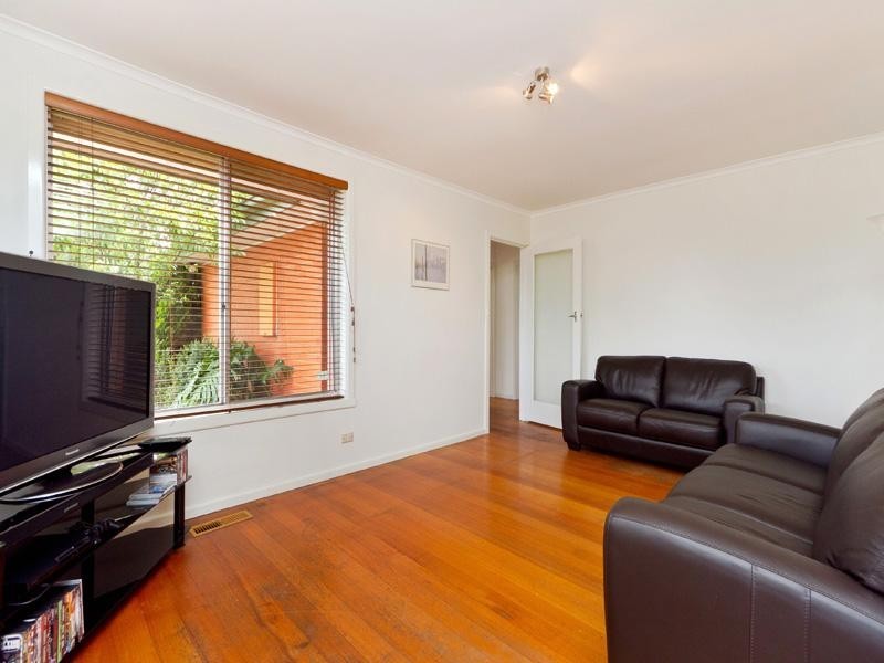 34 Beatrice Street, Cheltenham VIC 3192