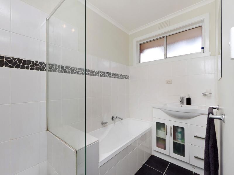 34 Beatrice Street, Cheltenham VIC 3192