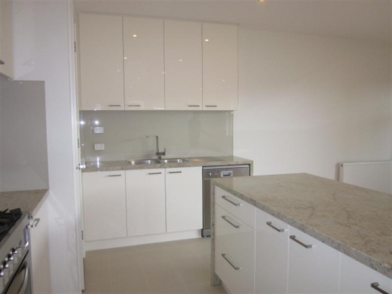 6A Delacombe Court, Cheltenham VIC 3192