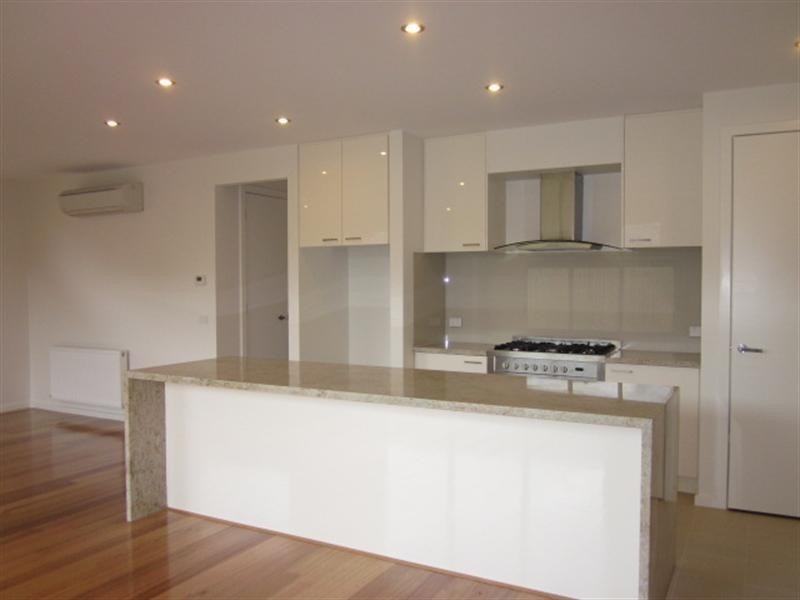 6A Delacombe Court, Cheltenham VIC 3192