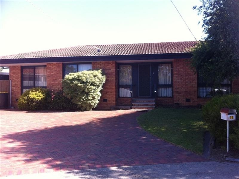 17 Sandleford Place, Dingley Village VIC 3172