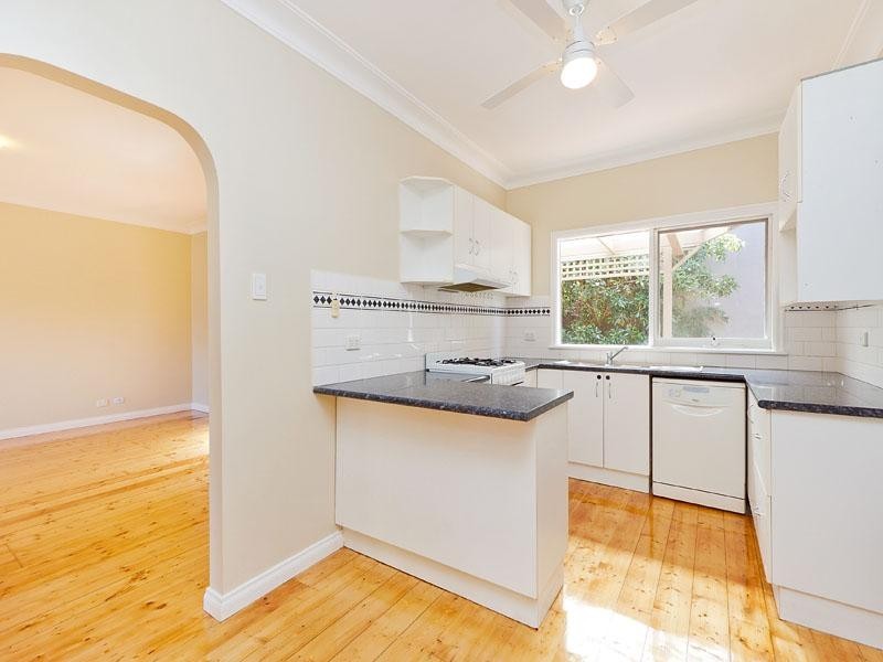 2A Haines Street, Cheltenham VIC 3192