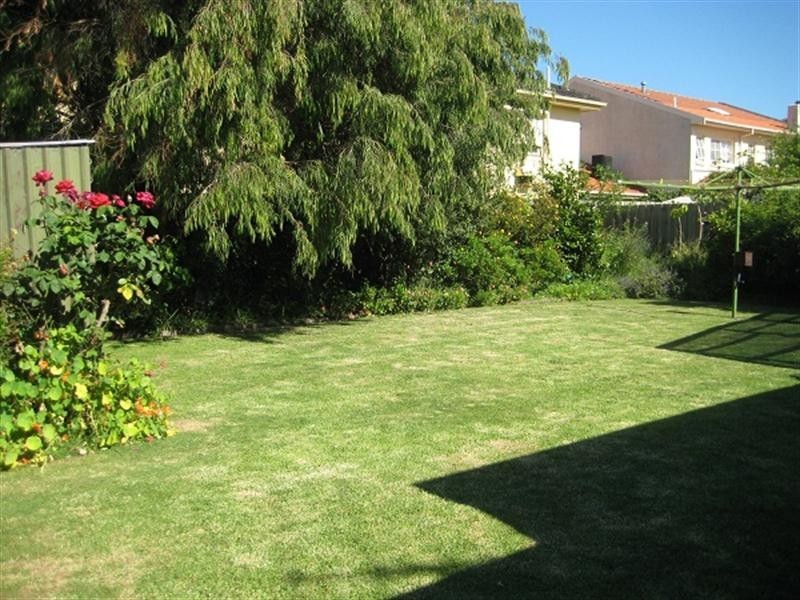 46 Village Drive, Dingley Village VIC 3172