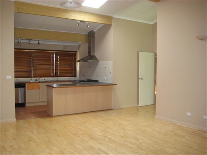 7 Rainsford Court, Dingley Village VIC 3172