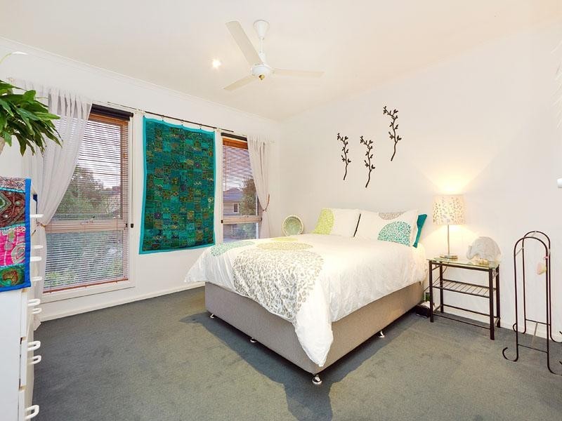 1 Maple Court, Cheltenham VIC 3192