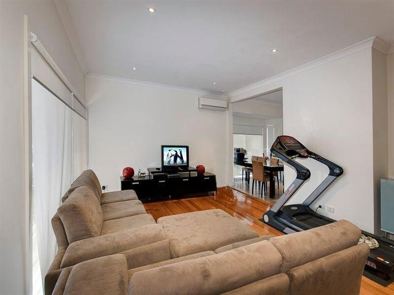 14 Argus Street, Cheltenham VIC 3192