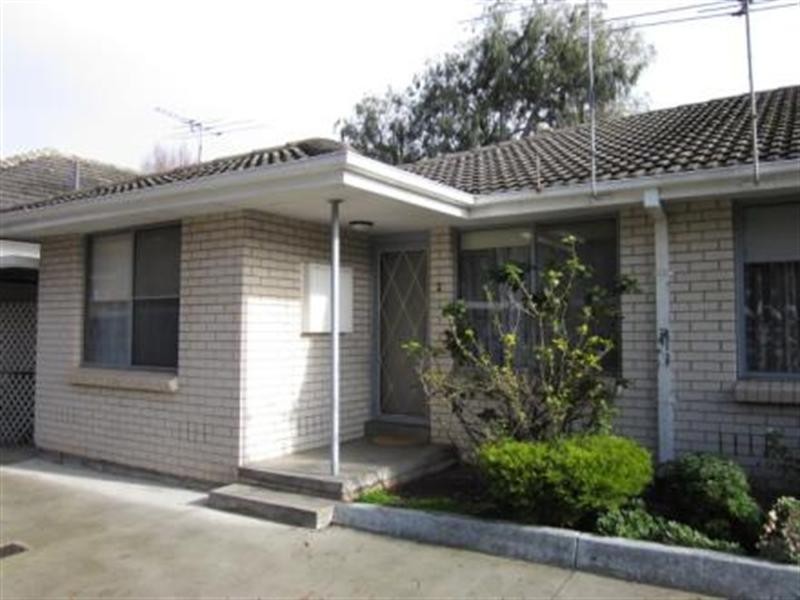 2/7 Barker Street, Cheltenham VIC 3192