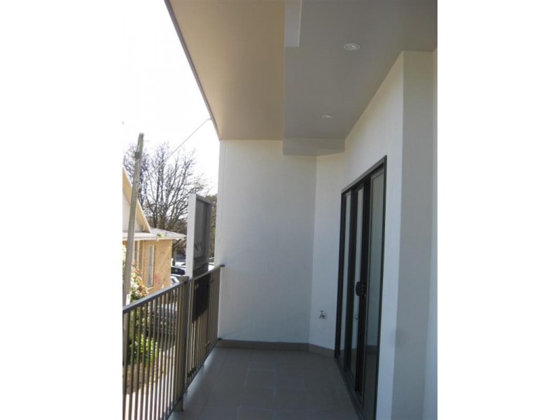4/279 Charman Road, Cheltenham VIC 3192