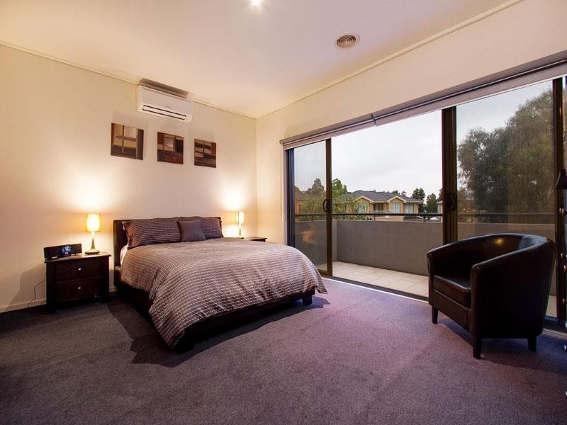 15 Fisher Mews, Waterways VIC 3195