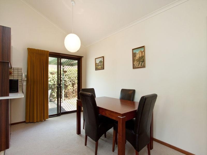 35 Woodland Drive, Cheltenham VIC 3192