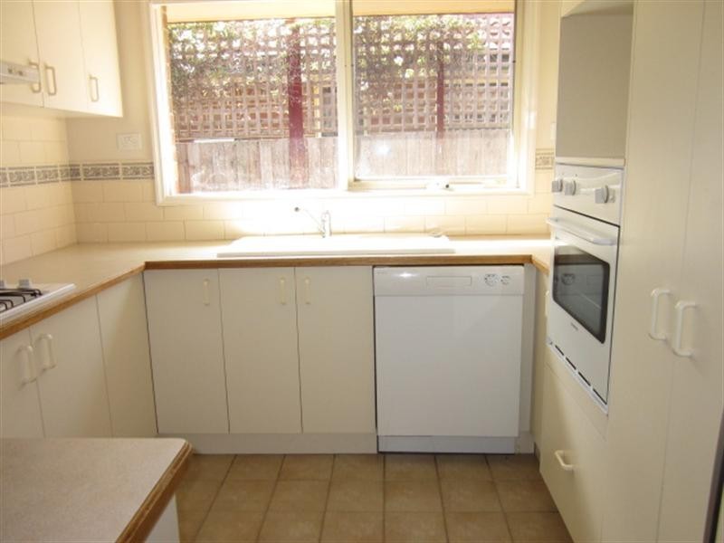 48 Tintern Mews, Cheltenham VIC 3192