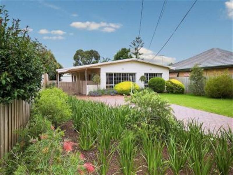 24 Lorna Street, Cheltenham VIC 3192