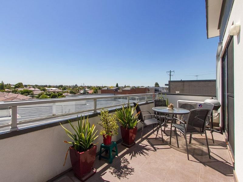 17/60-66 Patterson Road, Bentleigh VIC 3204