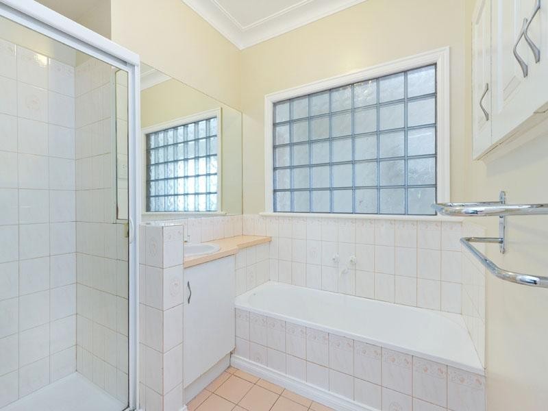 2A Haines Street, Cheltenham VIC 3192