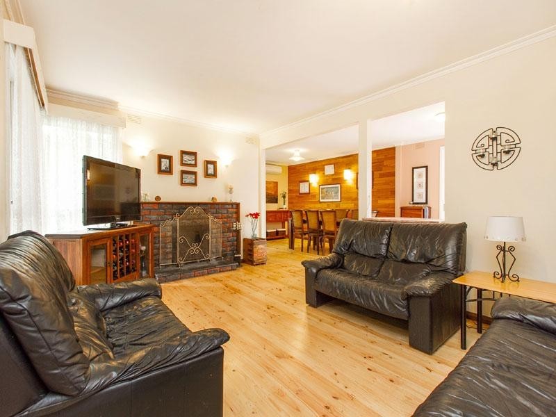 18 Willow Avenue, Cheltenham VIC 3192