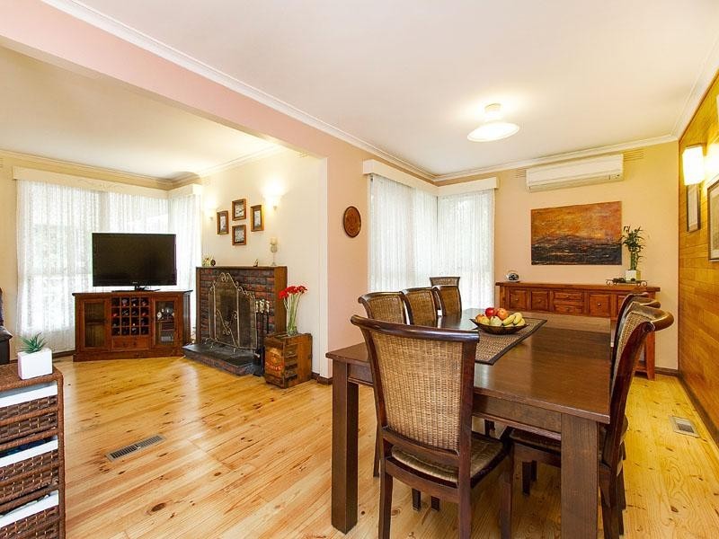 18 Willow Avenue, Cheltenham VIC 3192