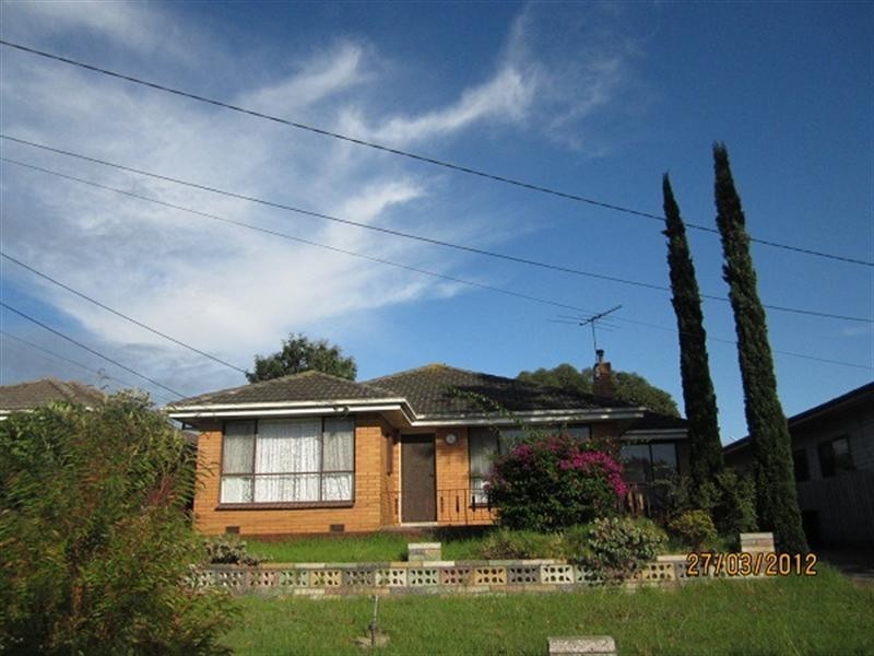 35 Golf View Road, Heatherton VIC 3202