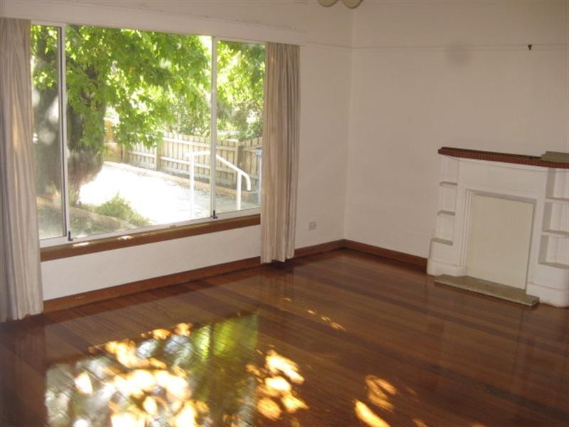 18 Mernda Street, Cheltenham VIC 3192