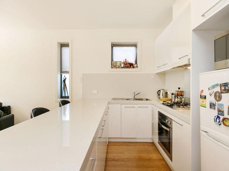 3/3 Evergreen Circuit, Cheltenham VIC 3192