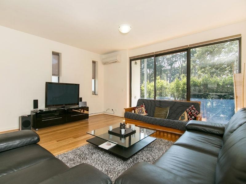 3/3 Evergreen Circuit, Cheltenham VIC 3192