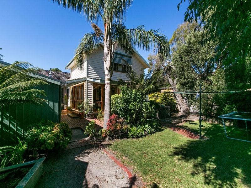 1 Yaralla Road, Bentleigh East VIC 3165