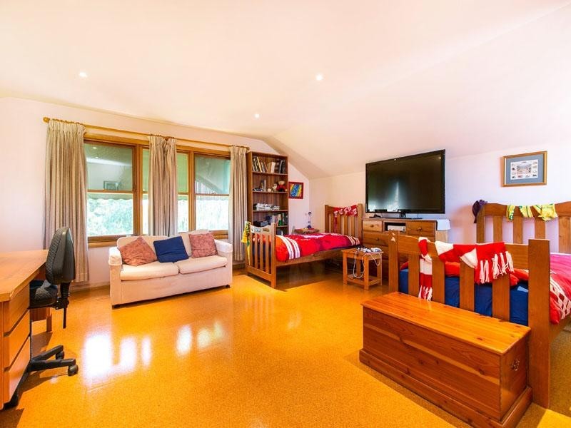 1 Yaralla Road, Bentleigh East VIC 3165