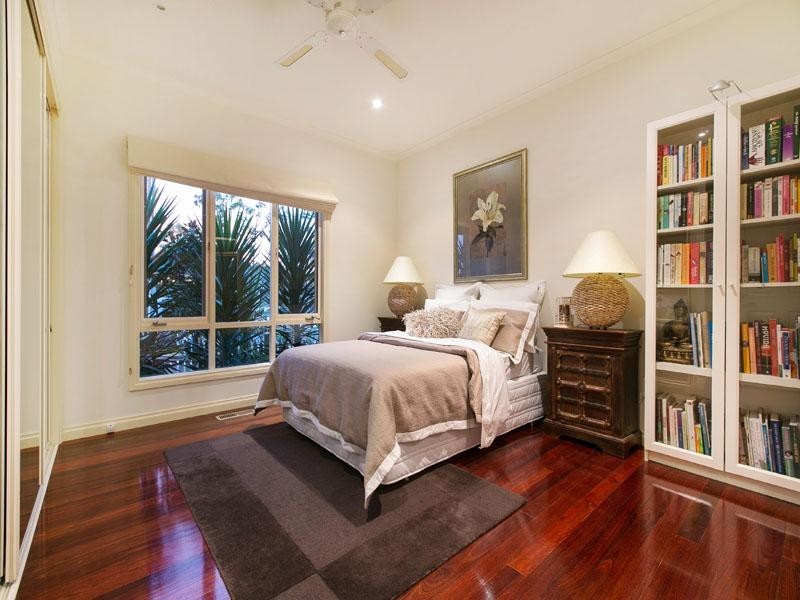 1/26 Delos Street, Oakleigh South VIC 3167