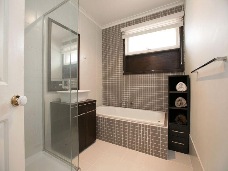 4 St Marks Close, Dingley Village VIC 3172