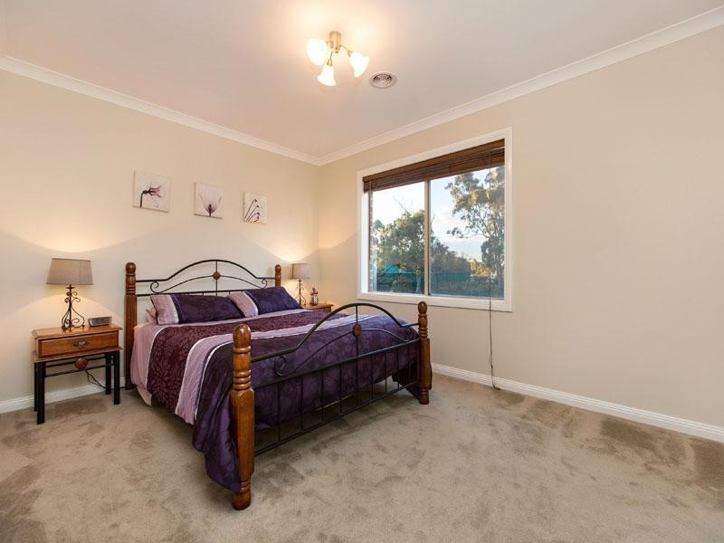 23 Jolimont Place, Dingley Village VIC 3172