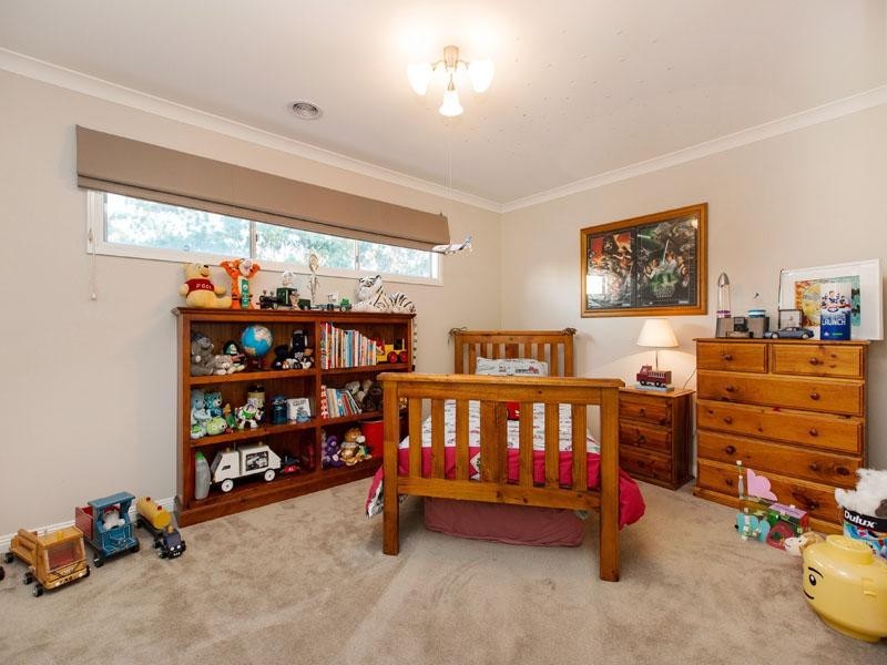 23 Jolimont Place, Dingley Village VIC 3172