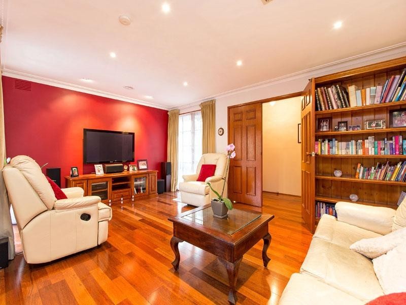 41 Bayville Drive, Dingley Village VIC 3172